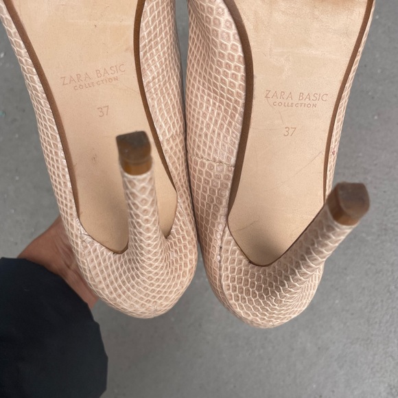 ZARA blush snakeskin pumps - 37 - Picture 7 of 7